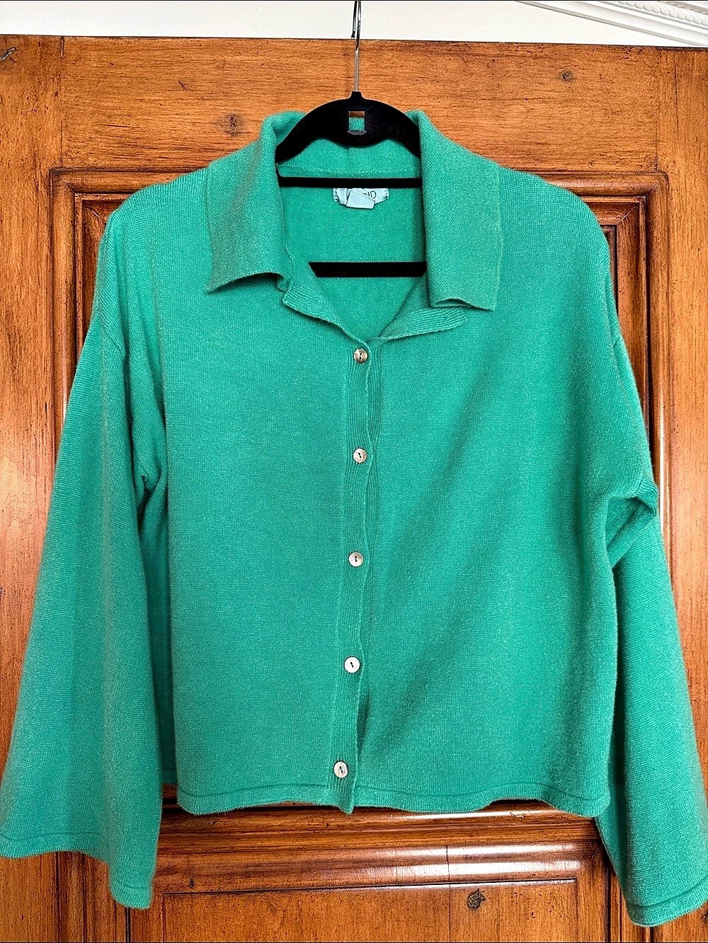 ASTRID Button Front Shirt Green Size Medium Like New
